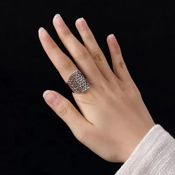 Moterų žiedus, Šviesą tuščiaviduriai modelio žiedas korėjos versija temperamentas advanced reguliuojamo dydžio rodomuoju pirštu uodega moterų modelių žiedas