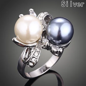 Kūrybinių Mados Natūralus Dviejų Spalvų Imituojamas Pearl Žiedai Gėlių Dizaino Žiedas Su Balta Ir Juoda Kristalai Piršto Žiedai